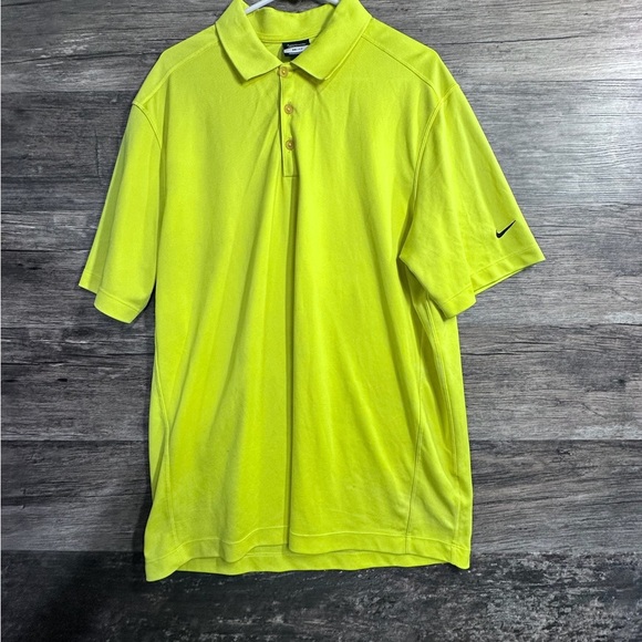 Nike DriFit Golf Men's Vibrant Lime Yellow Polo Shirt - Picture 1 of 7